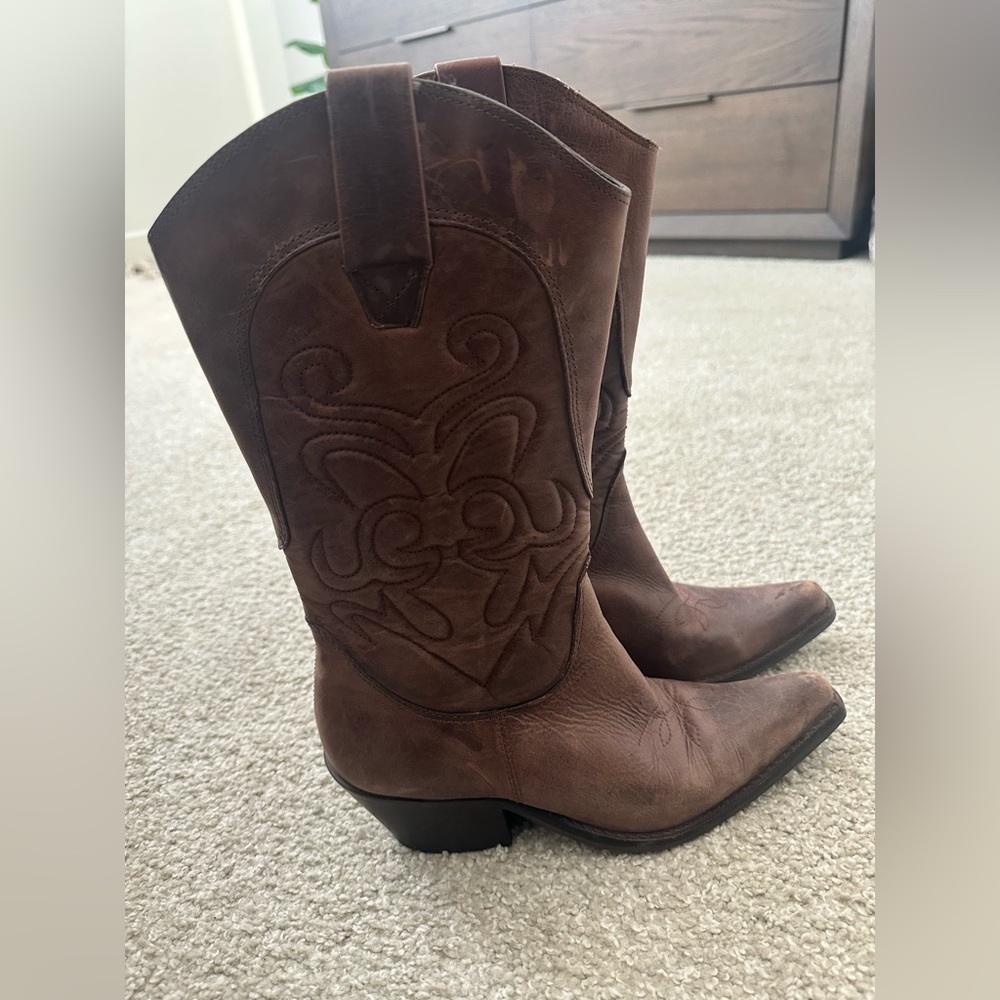 Penny Loves Kenny Brown Heeled Boots